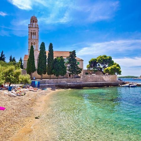 Waterfront "Prosper" - Zf Hvar ฮวาร์ ภายนอก รูปภาพ
